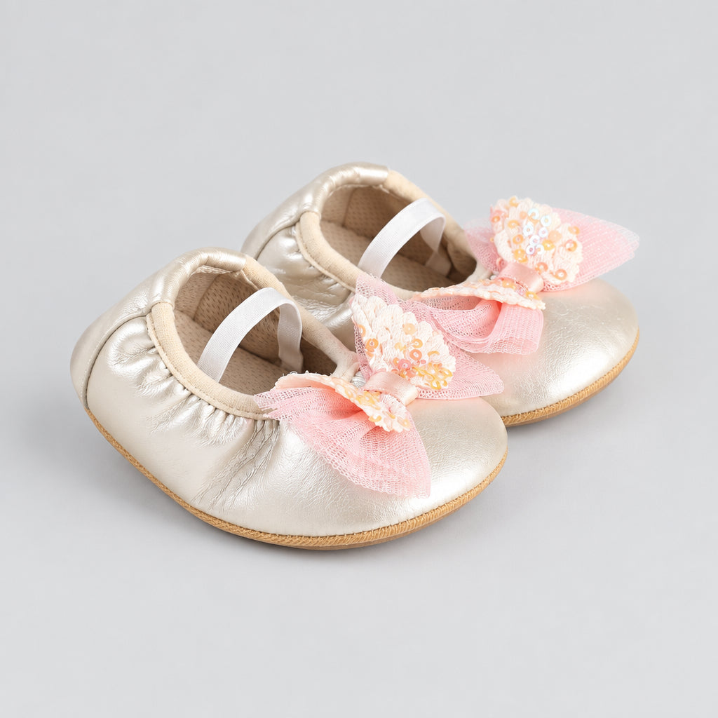 Gold princess flat-soled baby shoes